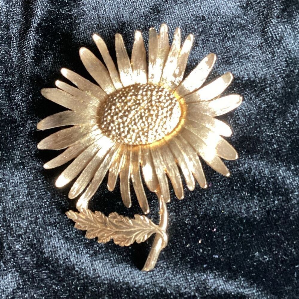 Vintage Marvella Gold Sunflower Pin Brooch Signed